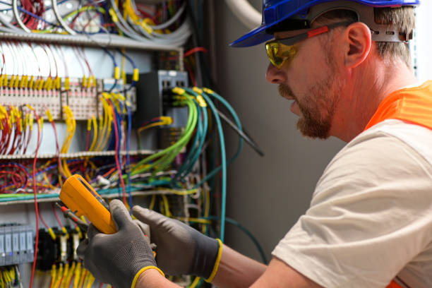 Best Local Electrician Companies  in Monona, WI